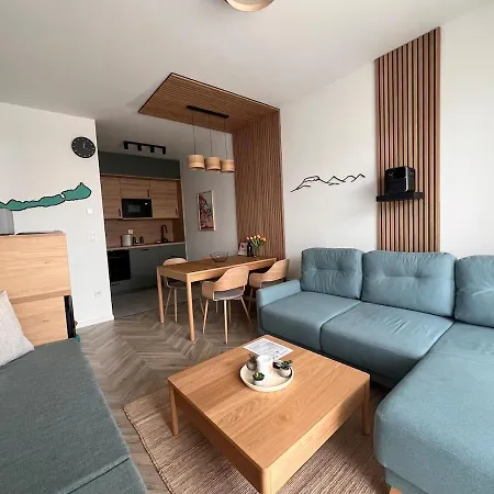 Lägenhet Balatoni Panoramas Lakas Sajat Partszakasszal,medencevel