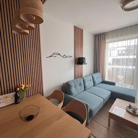 Balatoni Panoramas Lakas Sajat Partszakasszal,medencevel Lägenhet