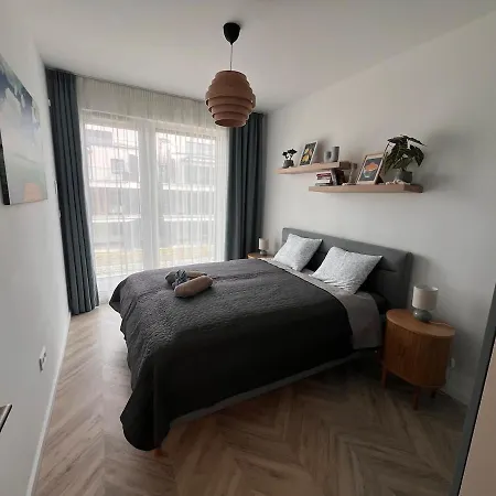 Balatoni Panoramas Lakas Sajat Partszakasszal,medencevel Balatonszárszó