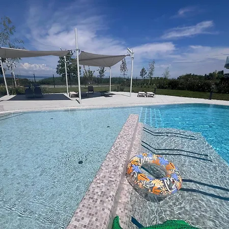 Balatoni Panoramas Lakas Sajat Partszakasszal,medencevel Lägenhet *