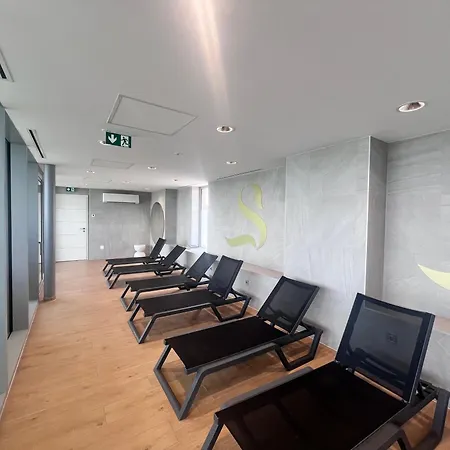 Balatoni Panoramas Lakas Sajat Partszakasszal,medencevel * Balatonszárszó