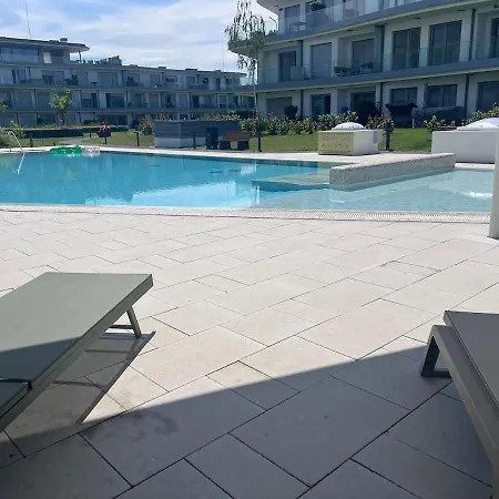 Balatoni Panoramas Lakas Sajat Partszakasszal,medencevel Balatonszárszó